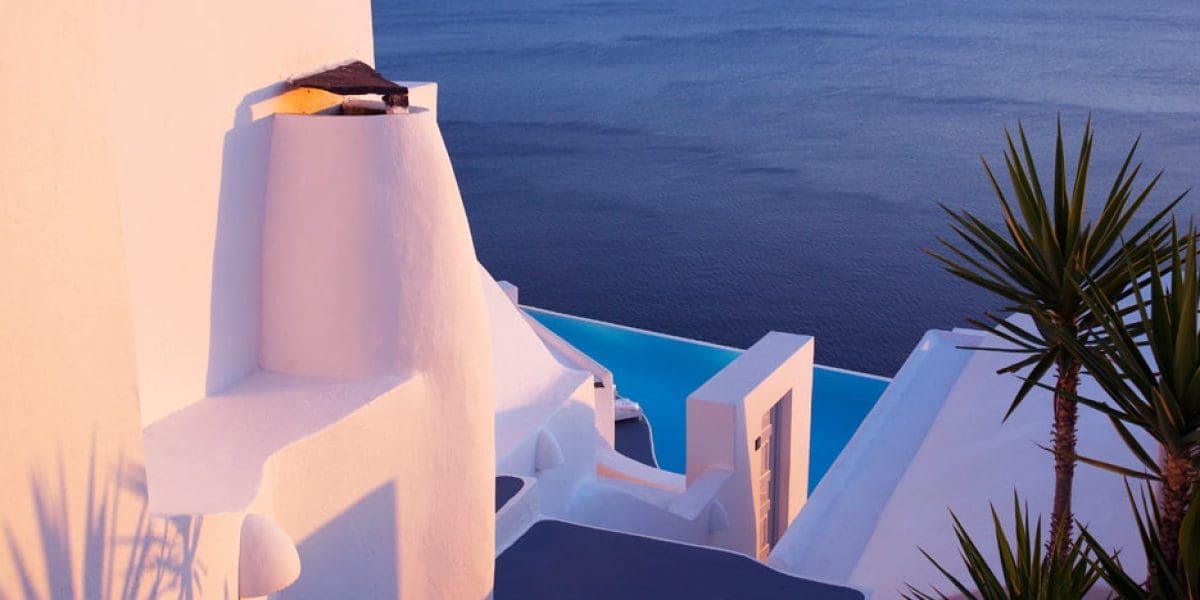Santorini-sunlight