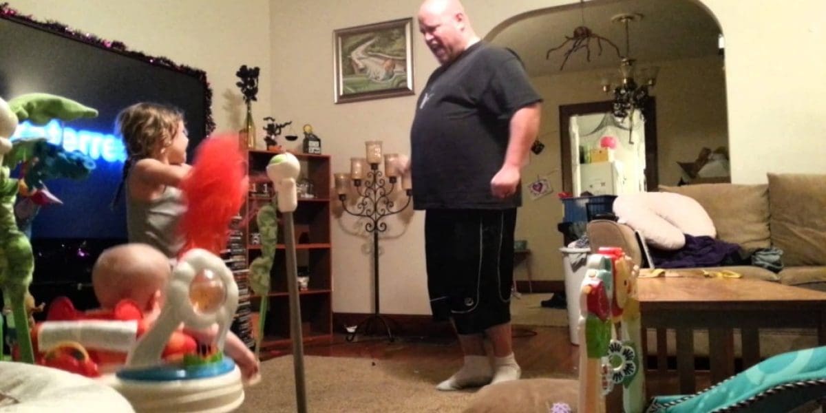 Mum Sets Hidden Camera and Finds Out How Dad Watches The Kids