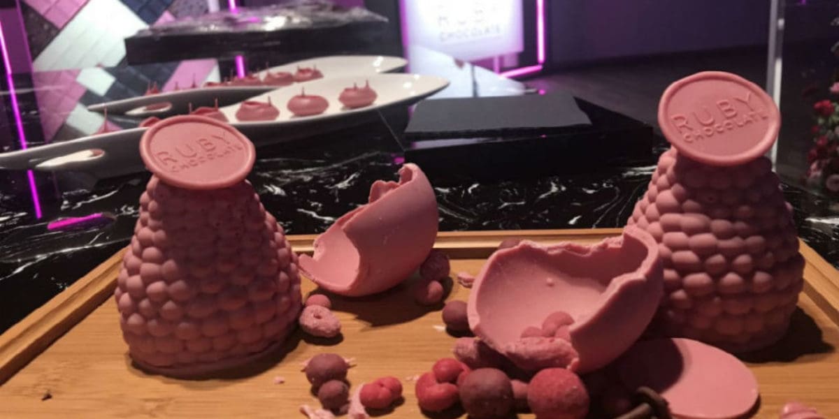 Pink chocolate M2Woman Pink chocolate M2Woman