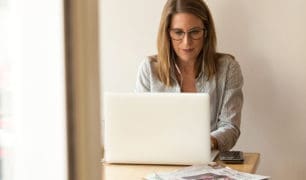 M2women.com - Five Financial Goals For Women Over 40 Financially Fit in your Fourties