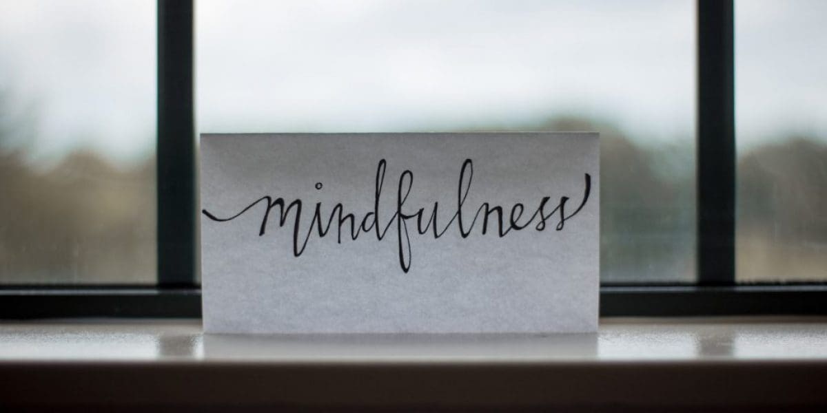 M2woman.com - 10 Mindfulness Principles To Help Cope With Life Mindfulness Principles