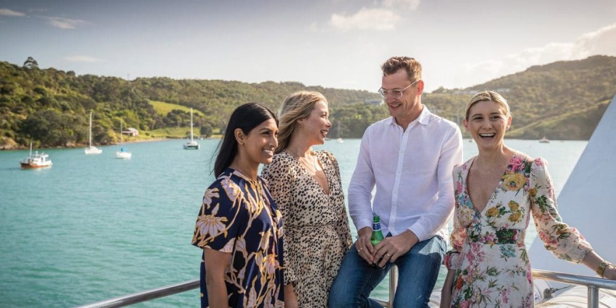 M2woman.com - Summer’s On! Waiheke m2woman-waiheke