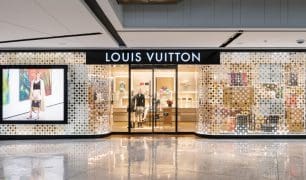 Louis Vuitton: Luxury Closer to Home-M2woman.com