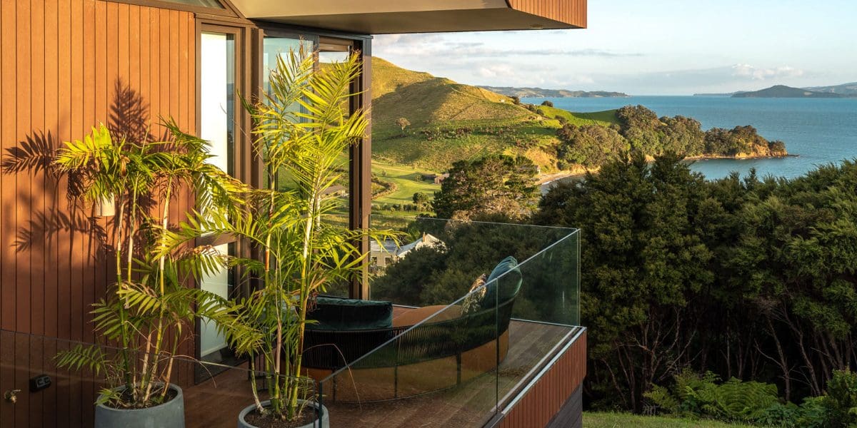 M2woman.com - The Hidden Gem Within The Gem of Waiheke M2woman.com - The Hidden Gem Within The Gem of Waiheke