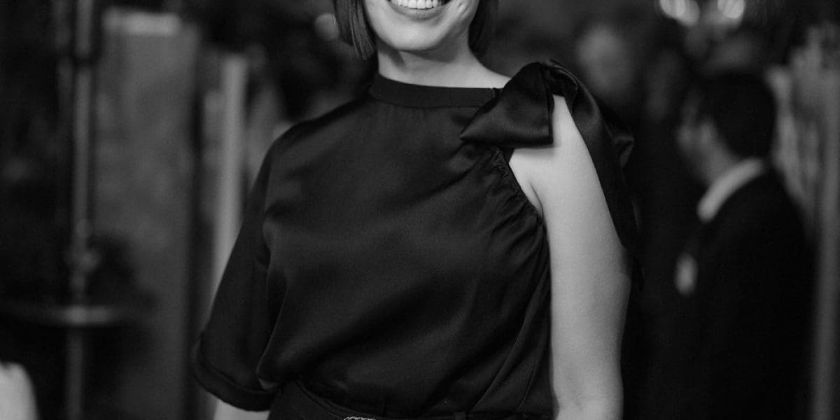 chanel_america_ferrera_chanel_charles_finch_15th_annual_pre_oscar_dinner_1-HD