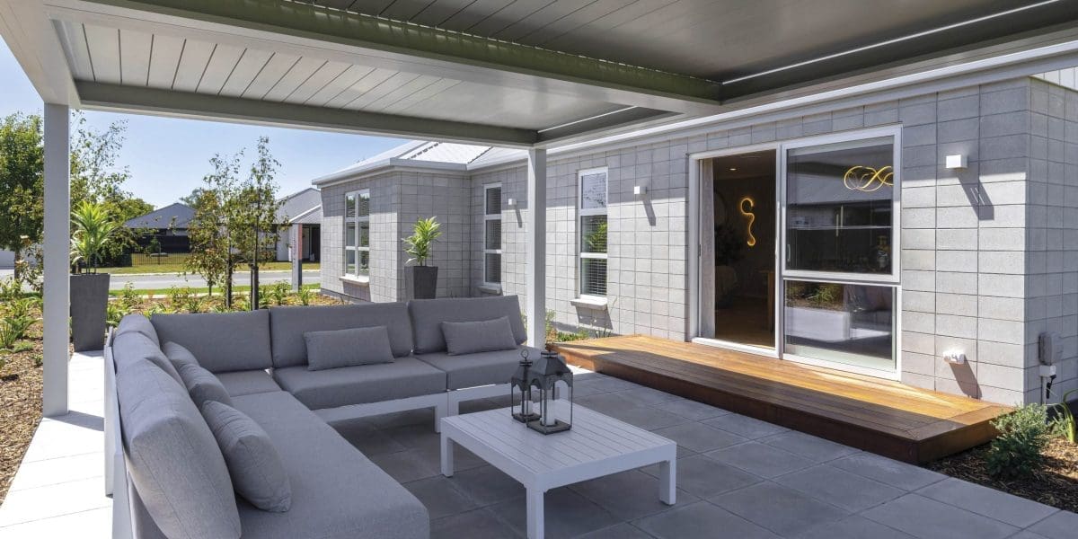 SH-MB-Rose-Manor-Magic-02