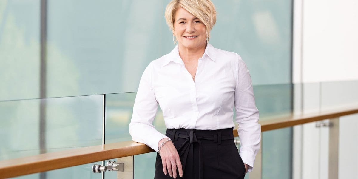 Amanda Whiting M2woman