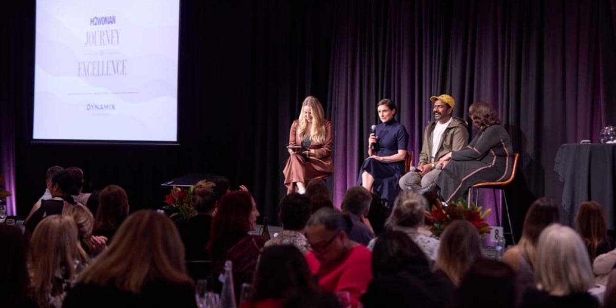 M2Woman_ConferenceRoom_Journey_To_Excellence_Danilophoto-0338