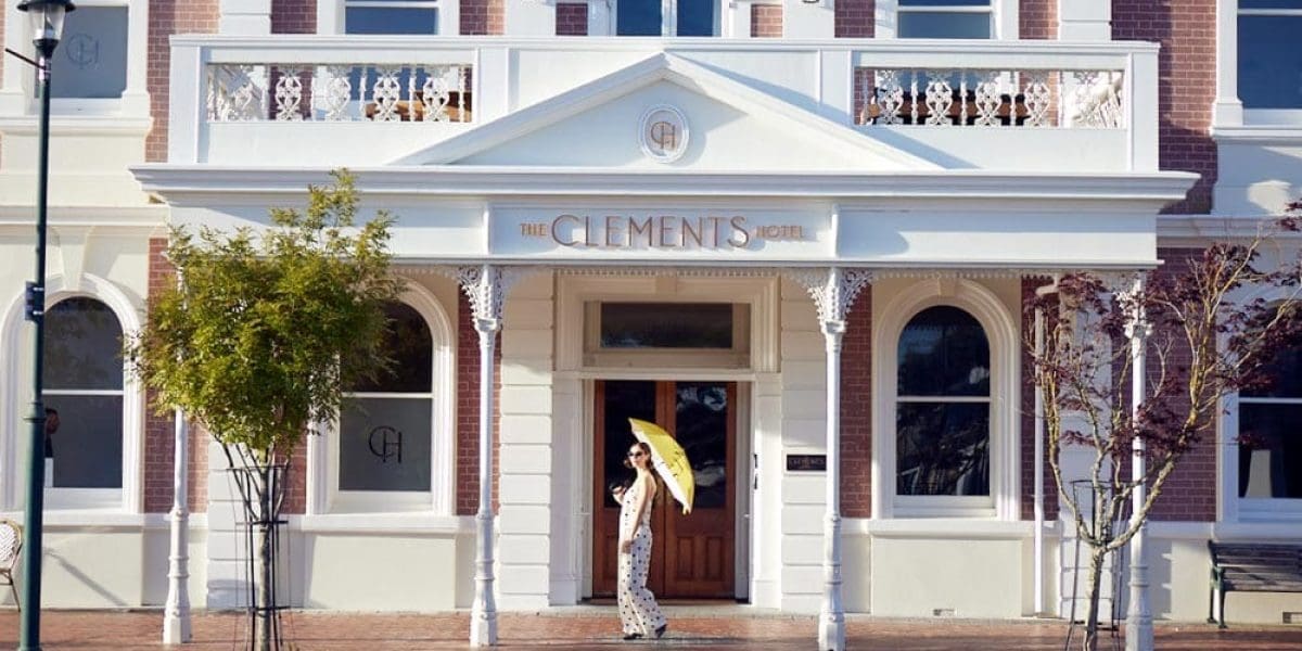 Clements-Exterior--(3)